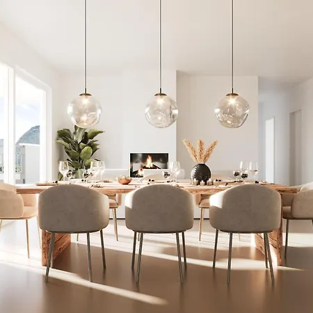 Lakeview Luxury Penthouse
